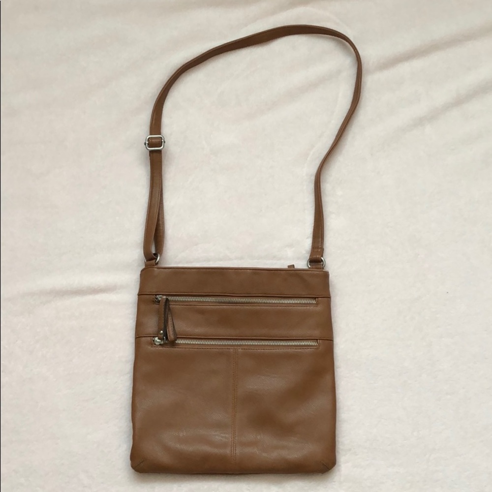 Merona cross body medium size purse